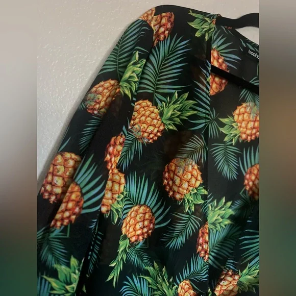Boohoo Women’s size 16 Tropical Pineapple Print Cover-Up - Picture 5 of 11